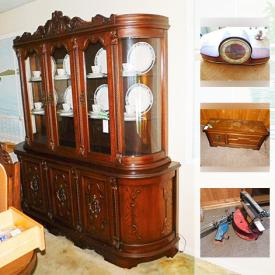 MaxSold Auction: This online auction features household furniture, art and decor, kitchen appliances, home electronics and much more.