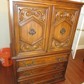 MaxSold Auction: This auction features Crystal, Bevelled Mirror, Lamps, Sewing Machines, Artwork, Fur Coats, Walnut Dining Table and Chairs, Chandelier, Walnut China Cabinet, Walnut Sideboard,  Walnut Armoire and more!