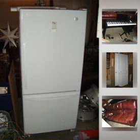 MaxSold Auction: This online auction features items such as a Kenmore fridge, a Chesterfield leather sofa, a Sirius Fitness rowing machine and much more!