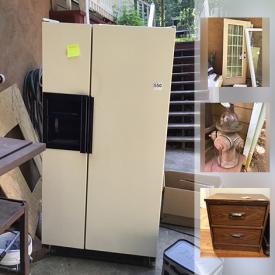 MaxSold Auction: This online auction features Craftsman Wet Dry Vac, CBs, Vintage Microphone, Vintage Video Recorder, Pet Crate IFetch, dresser, dresser, 1995 Lexus, 2004 Honda Accord, Night Stand, Cast Iron Stove, Fire Hydrant and much more!