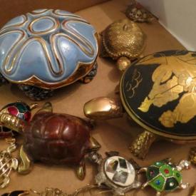 MaxSold Auction: Features turtle figurine, Wedgewood vase, Kenmore sewing machine, collector plates, Limoges vase, Munro glass, display cabinet, arm chair, dresser, mirror and so much more!