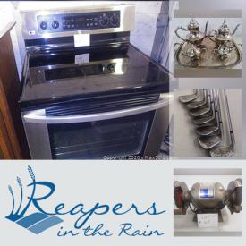 MaxSold Auction: This online auction features popcorn machine, vintage Kerosene heaters, Alaron clock, golf clubs, mini-fridge, baseball caps, fabric, power & hand tools, Push lawn mowers, fishing gear, electric fireplace, yard tools, electric stove, crafting supplies and much more!