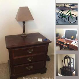 MaxSold Auction: This online auction features a 4 post wood bed, lamps, books, art, Bissell cleaner, end tables, Trek bicycle, outdoor patio furniture and much more.