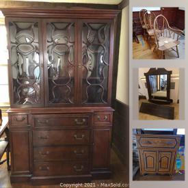 MaxSold Auction: This online auction features furniture, glassware, decor, electronics, kitchen accessories and much more!!