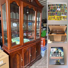 MaxSold Auction: This online auction features turntable, vintage sewing machine, home accents, vintage furniture, collectibles, movie projectors and much more.