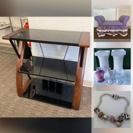 MaxSold Auction: This online auction features Glass Mermaid Lanterns, Fabric, DVDs, CDs, Golf Clubs, Craft Supplies, Summer Toys, Vaseline Glass, Teacher Supplies, Movie & Music Posters, Fishing Gear, Children's Books, Clothing and much more!