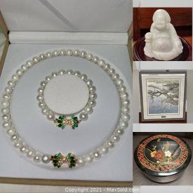 MaxSold Auction: This online auction features jade jewelry such as rings, pendants and more, teacups and saucers, bag, candles, silver bangle, pearl bracelet, silver bangle and other jewelry, waffle maker and much more!