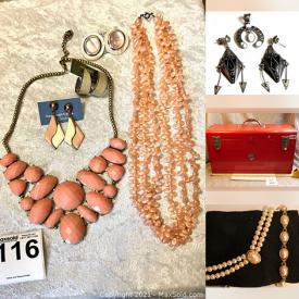 MaxSold Auction: This auction features; Necklace and bracelet set, Vintage suitcase including costume jewelry, Star Wars Characters, Kids Books Lot, Kids Books, Vintage Books and much more.