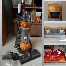 MaxSold Auction: This online auction features items such as Frames, Fireplace, Skates, Floor Lamp, Cats And Clock, Flatware, Cheese And Tea Spoons, Sofa, Cabinets, Stand For Saxophone And Bag, Dresser, Luggage, Electronics and much more!