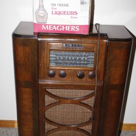 MaxSold Auction: This online auction features Crystals, Oil Lamps, Delfts and China, Planter, Stained Glass, Oil Painting, Prints, Stereo and Speakers, Mirror, Weight Set, Auto Harp, Radio and much more!