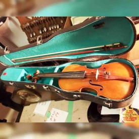 MaxSold Auction: This online auction features collectibles, watches, electronics, power tools, musical instruments such as violin with case, rocker guitar, electric blower, drill and dremel,  jewelry watches knives, bosch cordless, tools and much more.