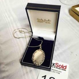 MaxSold Auction: This online auction features collectibles, jewelries, furniture and decors such as mohawk native baskets, vintage native moccasins, amethyst 10 gold ring with diamonds, sterling ring, vintage oil lamps, sterling charm bracelet and much more!