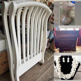 MaxSold Auction: This online auction features art glass, armchairs, pearl jewelry, bookshelf, women\\\'s shoes, area rugs, curtains and much more!