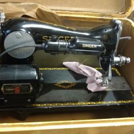 MaxSold Auction: This online auction features electronics, artworks, collectibles, decors and jewelries such as flat screen tv, singer antique sewing machine, sport memorabilia collectible, records, comics, construction shoes and much more!