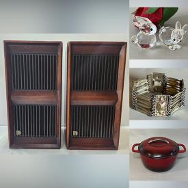 MaxSold Auction: This online auction features Swarovski figurines, vintage Cloisonne, art glass, uranium glass, Fenton glass, stone carvings, silver & costume jewelry, jade carvings, Carnival glass, stereo components, and more!n