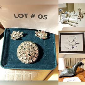 MaxSold Auction: This online auction features gold & costume jewelry, stone carving, depression glass, outerwear, Lladro Nao figurines, Beatrix Potter figurines, Swarovski jewelry, women’s clothing, children’s books, art glass, Isaac Bignell artwork, Willow Tree, decorative plates, brown-drip pottery, planters, craft supplies, Evesham, art glass, milk glass, collector spoons, Snowbabies, collector plates, and more!