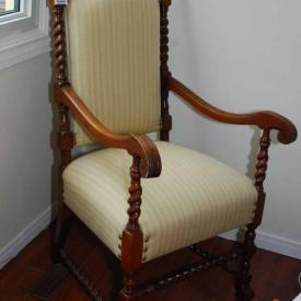 MaxSold Auction: 